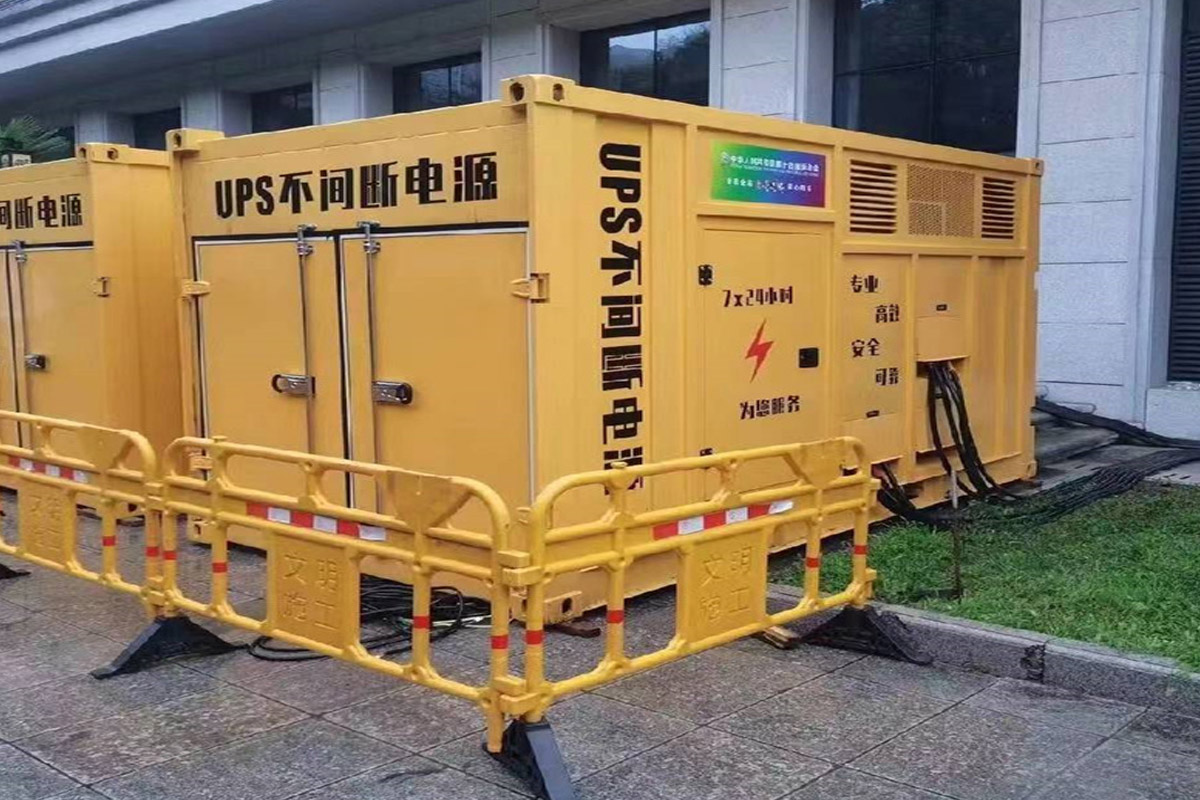 宽甸发电机租赁施工现场